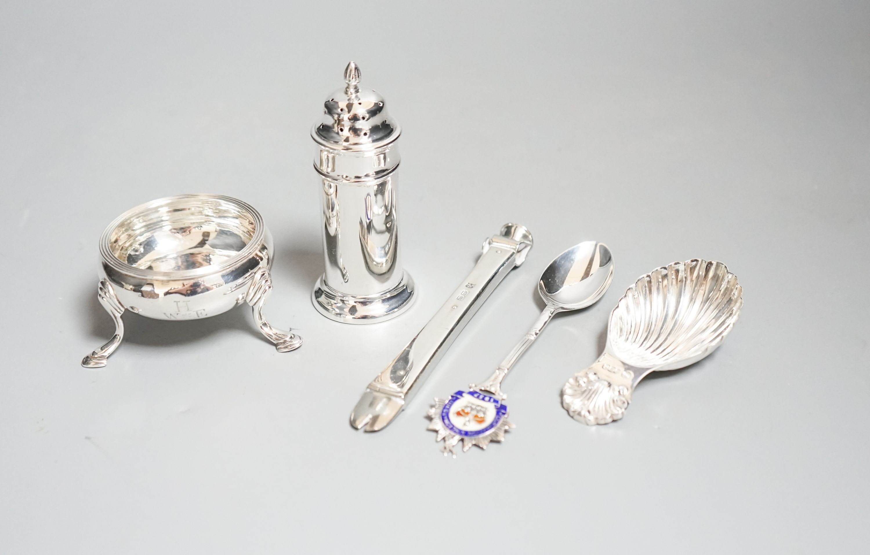 Small silver including a Georgian salt, caddy spoon, pepperette etc.